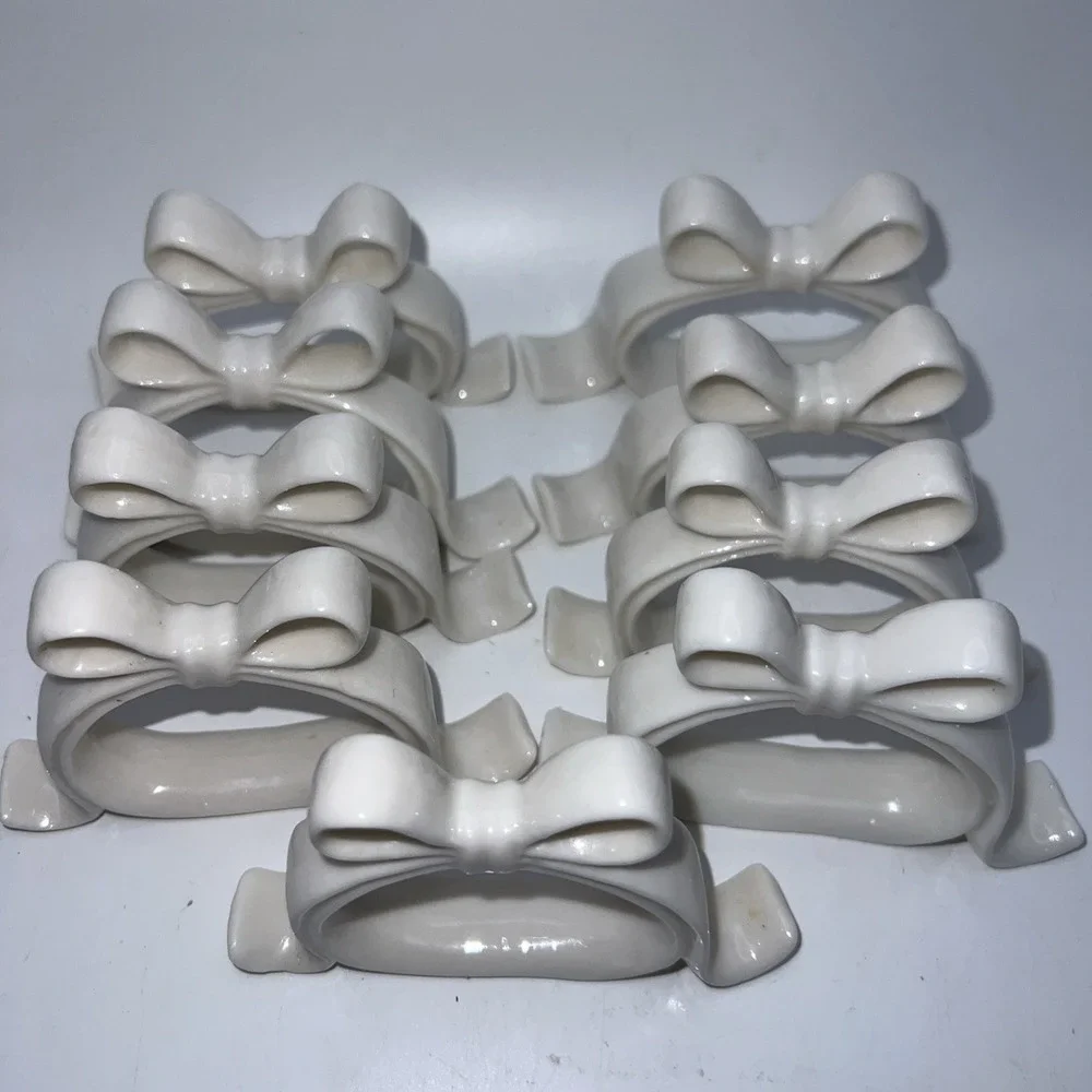 Vintage Ceramic Bow Napkin Rings Set of 8+1 (spare) | Coquette Cottagecore Table